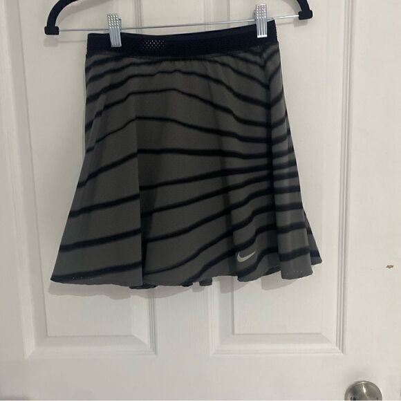 Nike Dri Fit Printed Tennis Skort Womens Size Small - Picture 4 of 6